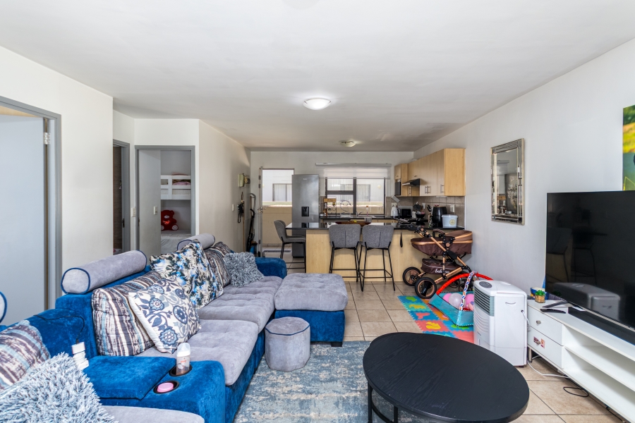 2 Bedroom Property for Sale in Zonnebloem Western Cape